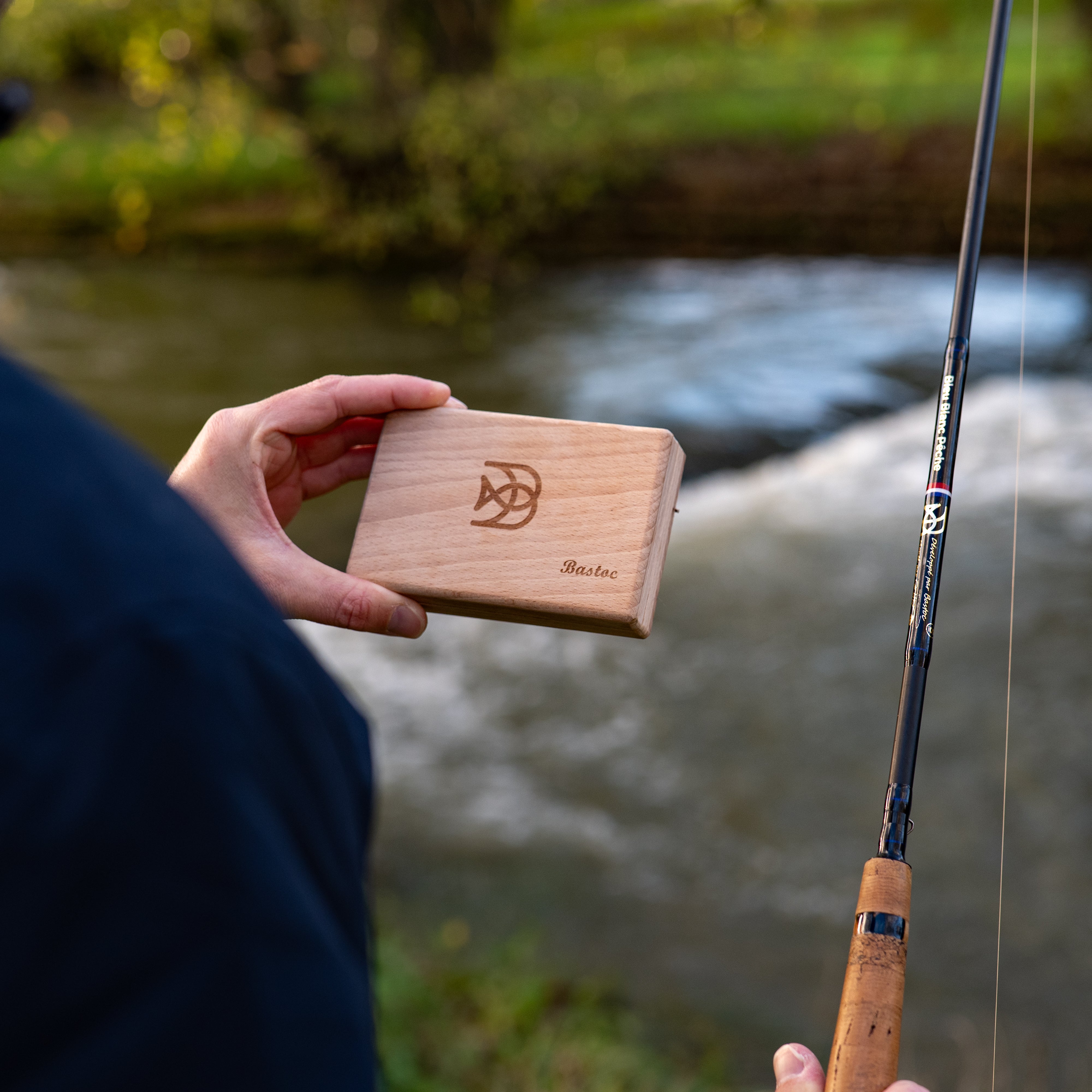 Coffret en bois pour mouches/nymphes <br> (Personnalisé)